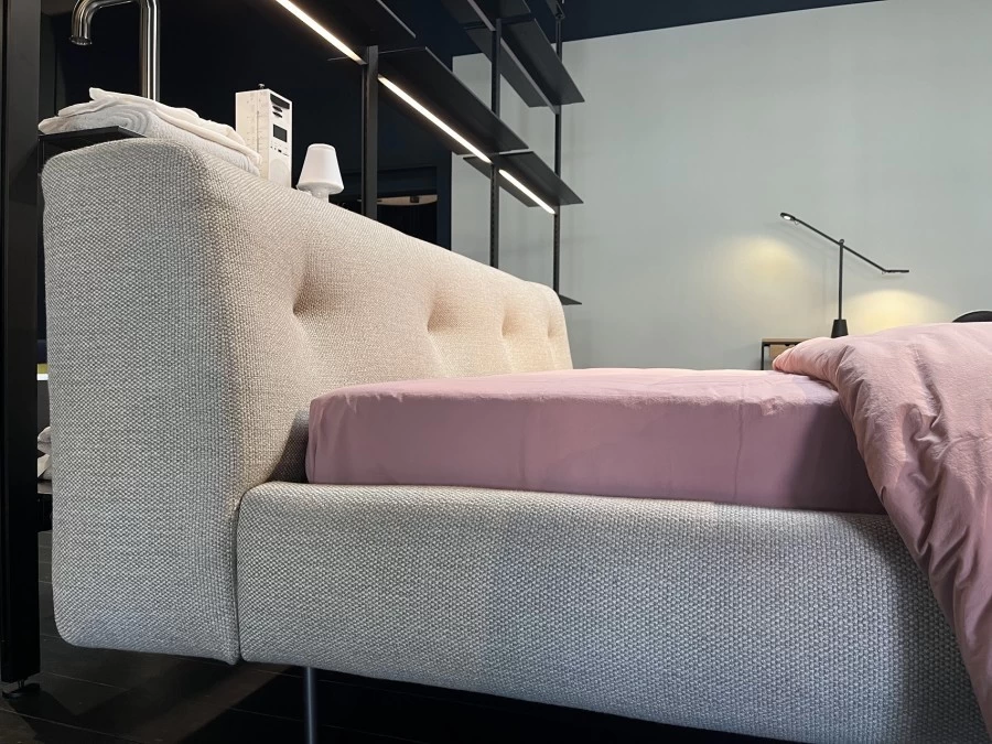 Letto matrimoniale De Padova EREI