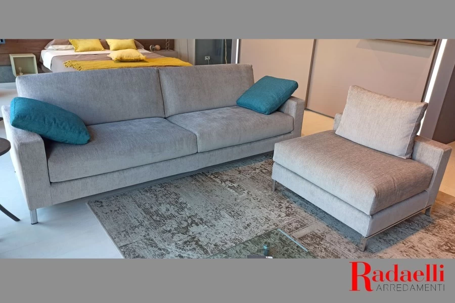 Divano con poltroncina dx