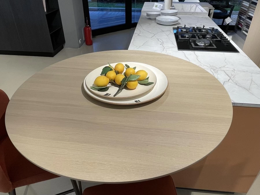 Cucina con Isola Arredo3 GLASS + ASIA CANNETTATO