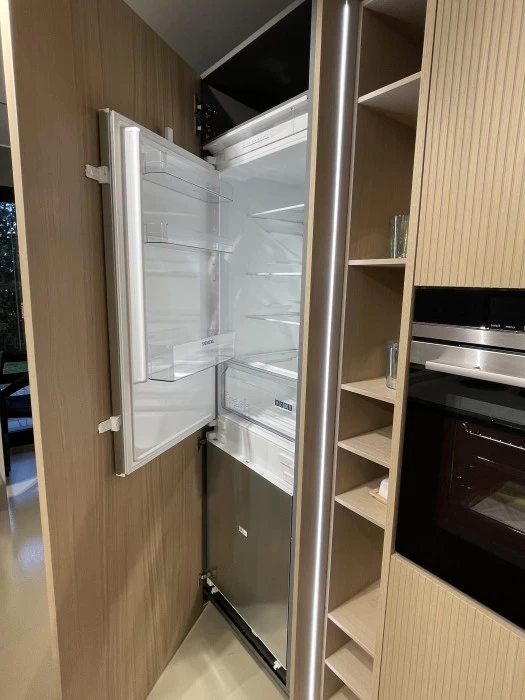 Cucina con Isola Arredo3 GLASS + ASIA CANNETTATO