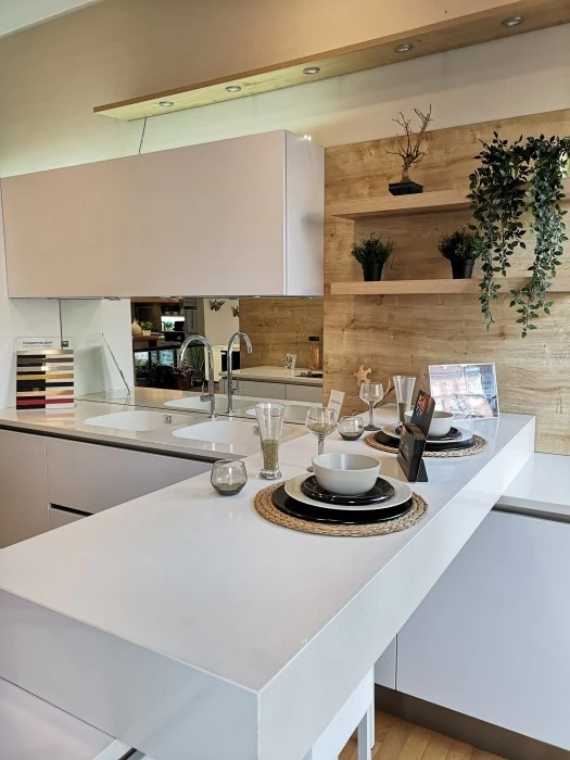 Cucina con Isola Hacker Systemat AV 6000