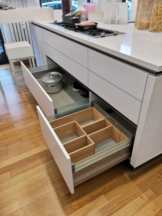 Cucina con Isola Hacker Systemat AV 6000