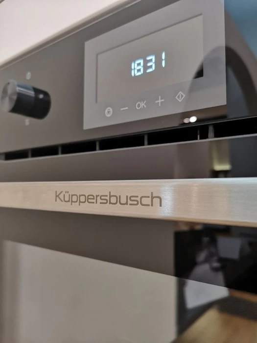 Cucina con Isola Hacker Systemat AV 6000