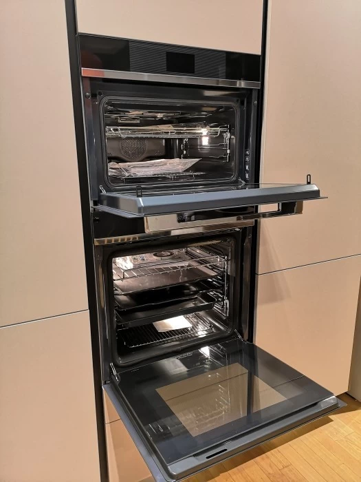Cucina con penisola Hacker Systemat 2035