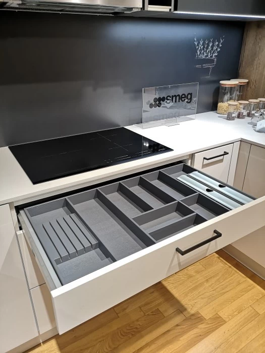 Cucina con penisola Hacker Systemat 2035