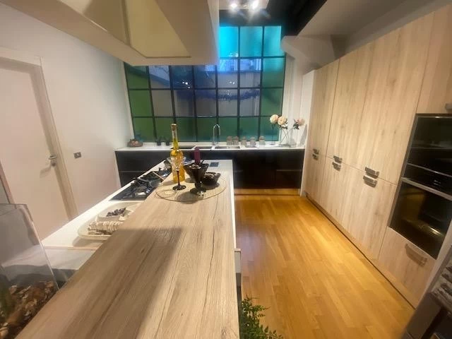 Cucina con Isola Hacker AV 4030 + Bali