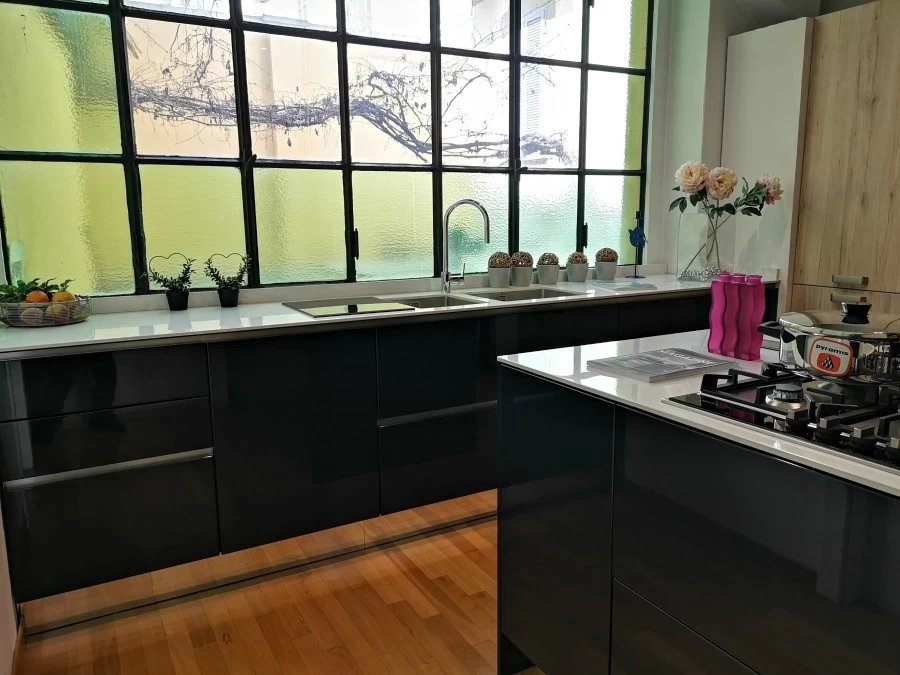 Cucina con Isola Hacker AV 4030 + Bali