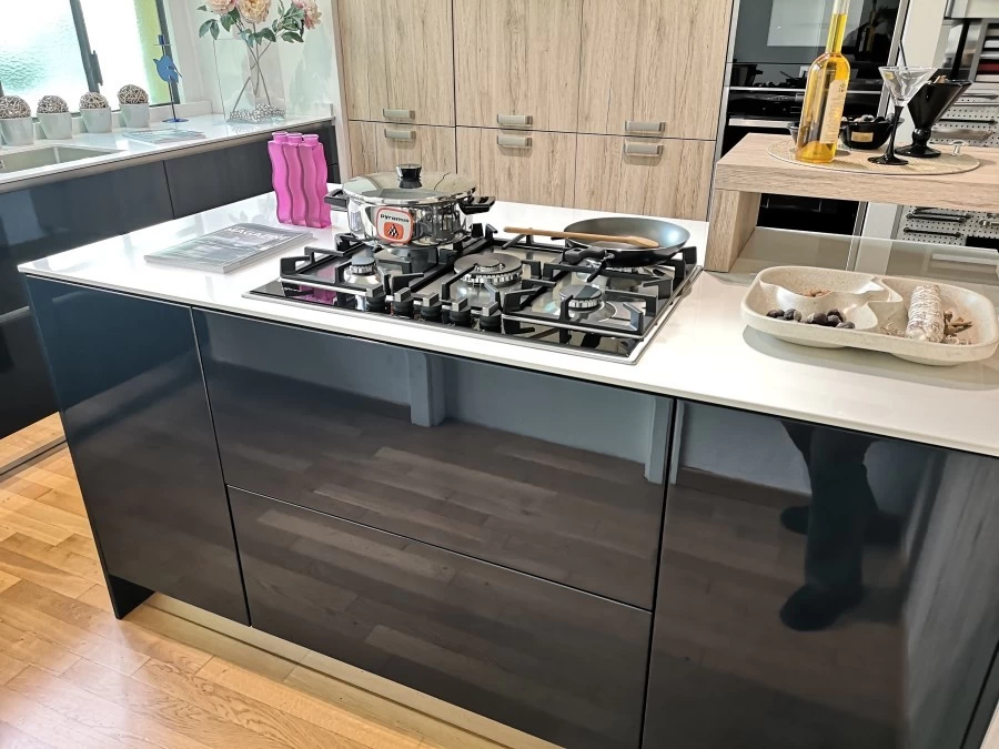 Cucina con Isola Hacker AV 4030 + Bali