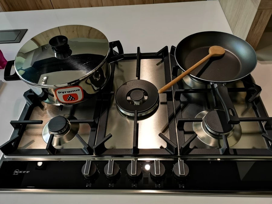 Cucina con Isola Hacker AV 4030 + Bali