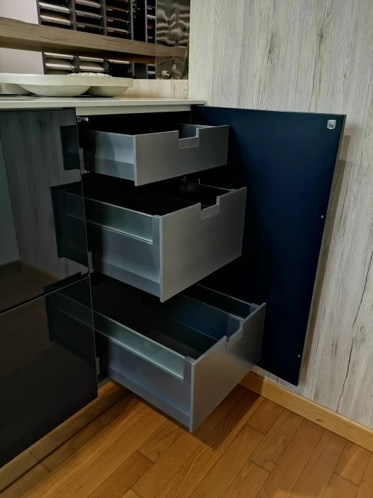 Cucina con Isola Hacker AV 4030 + Bali