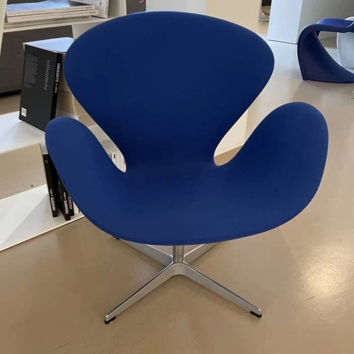 Poltrona Fritz Hansen Swan