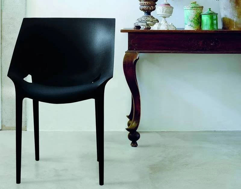 Poltroncina Kartell Dr. Yes