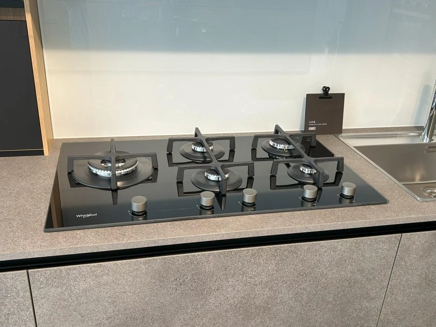 piano cottura Whirlpool vetro 4 gas cm. 86