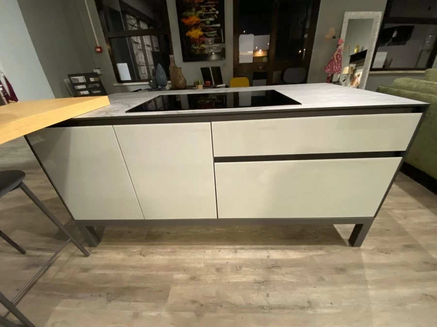 Cucina con Isola Arredo3 GLASS