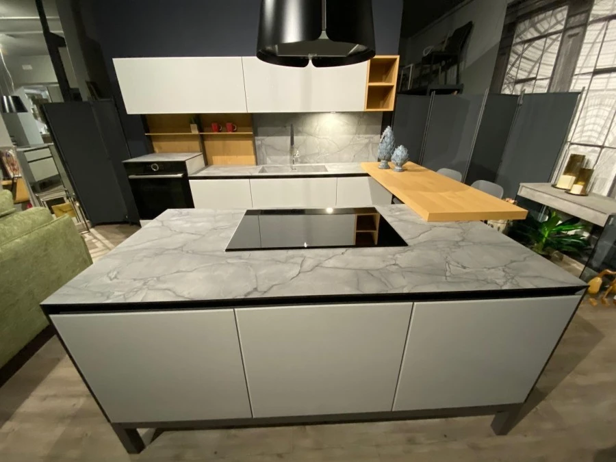 Cucina con Isola Arredo3 GLASS