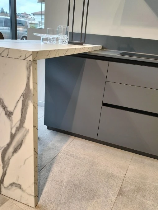 Cucina angolare Scavolini Delinea Fenix