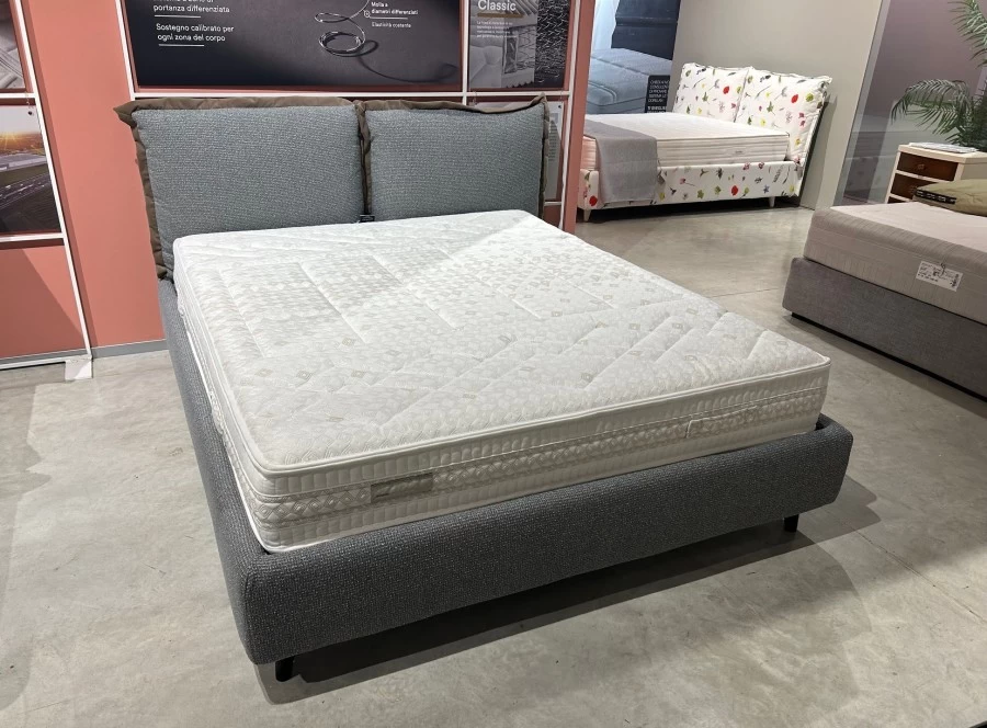 Letto matrimoniale con contenitore Samoa Wisp Compatto