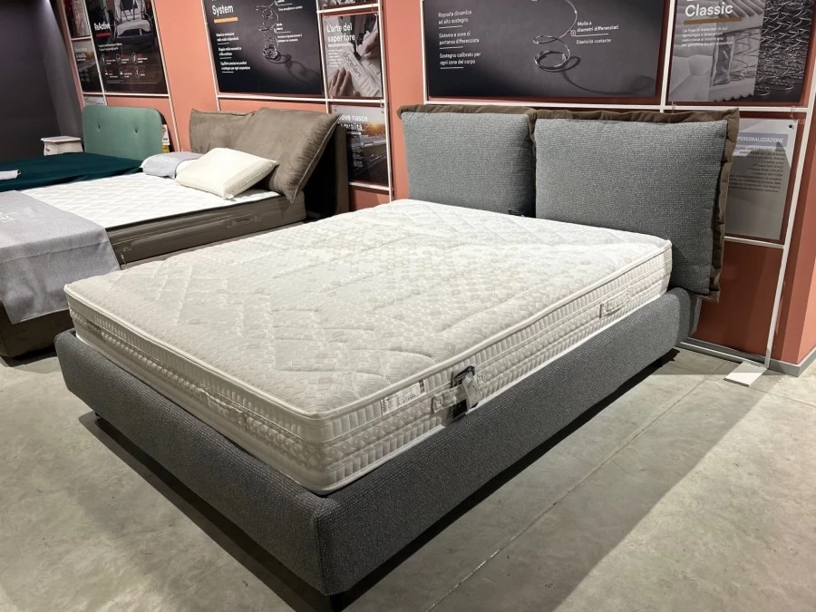 Letto matrimoniale con contenitore Samoa Wisp Compatto