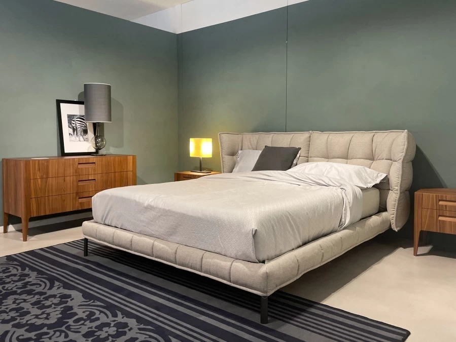 Letto matrimoniale B&B Italia Husk