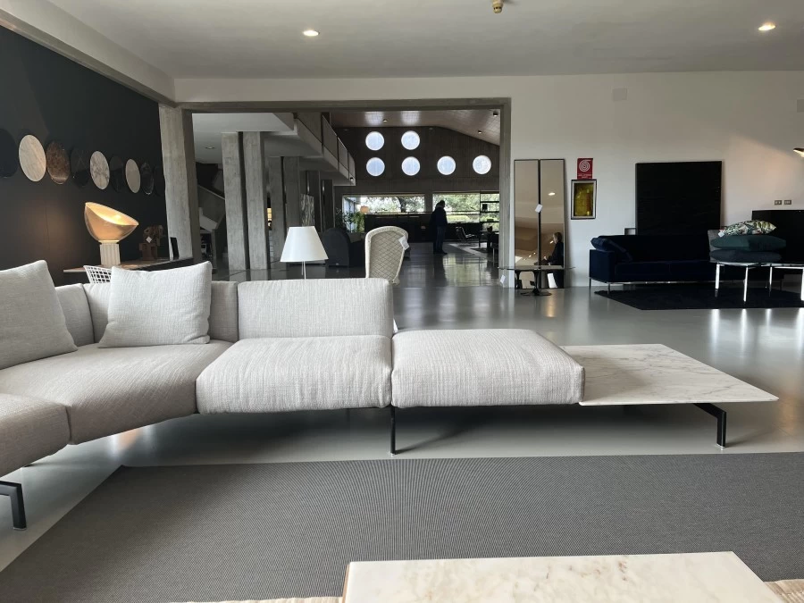 Divano Knoll Avio