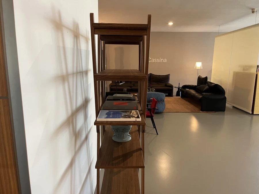 Piccola libreria Cassina Nuvola Rossa noce