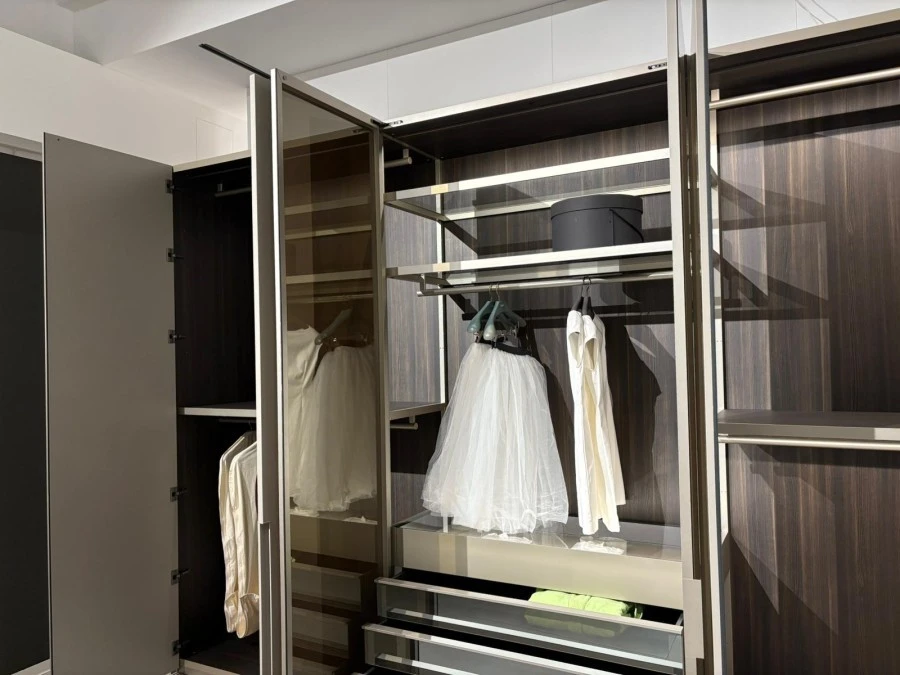 Armadio battente Poliform New Entry / Fitted vetro
