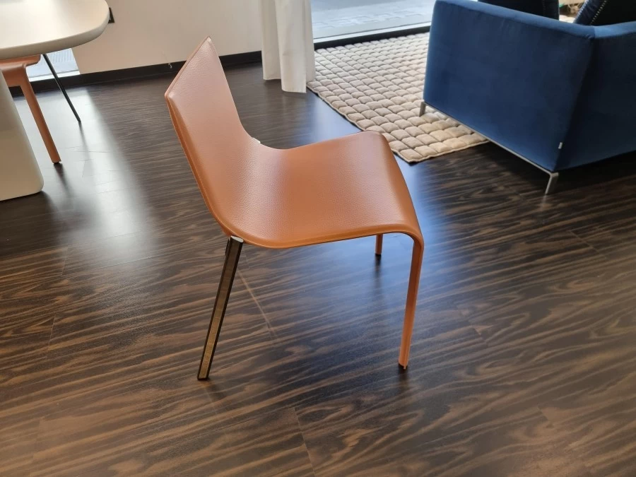 Sedia senza braccioli B&B Italia Mjna