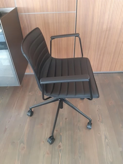 Sedia ufficio Arper Catifa 53