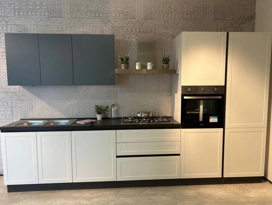 Cucina lineare Mobilturi Evo Bali