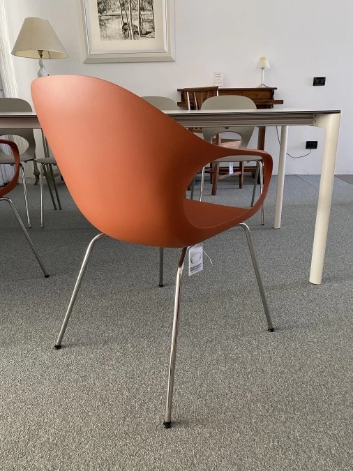 Sedia con braccioli Kristalia Elephant