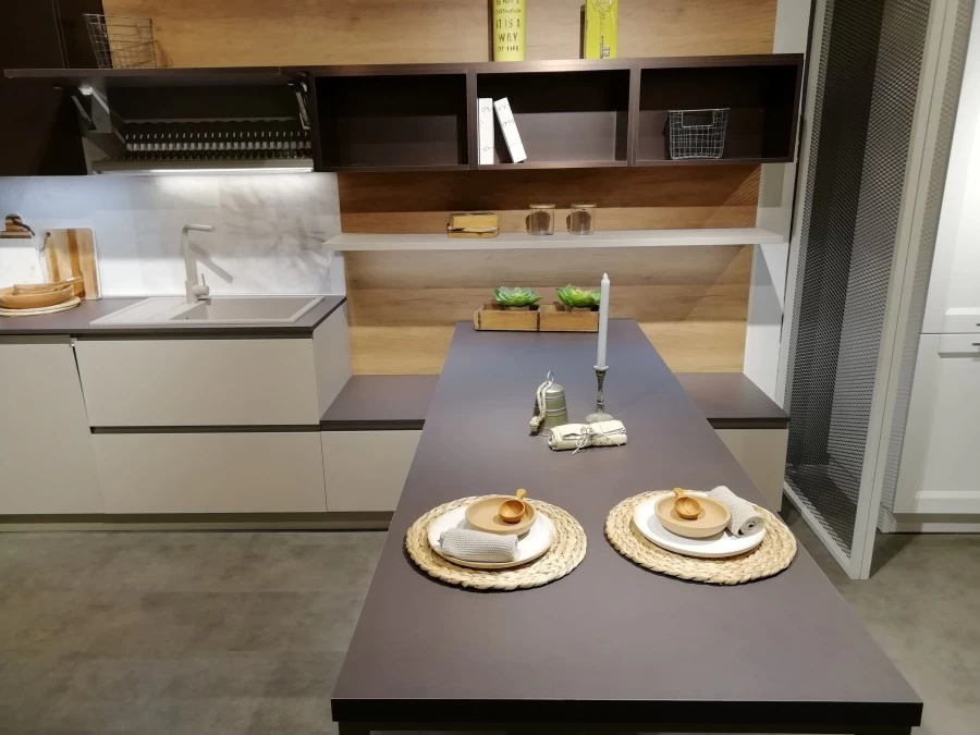 Cucina lineare Stosa Cucine Infinity Rovere Nodato