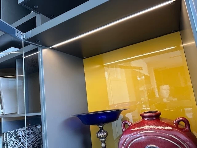 Libreria Poliform wall system