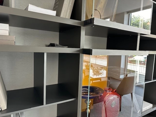 Libreria Poliform wall system