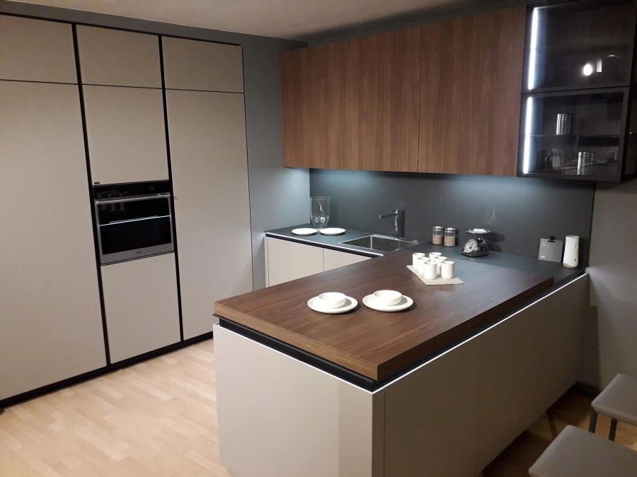 Cucina con penisola Snaidero WAY