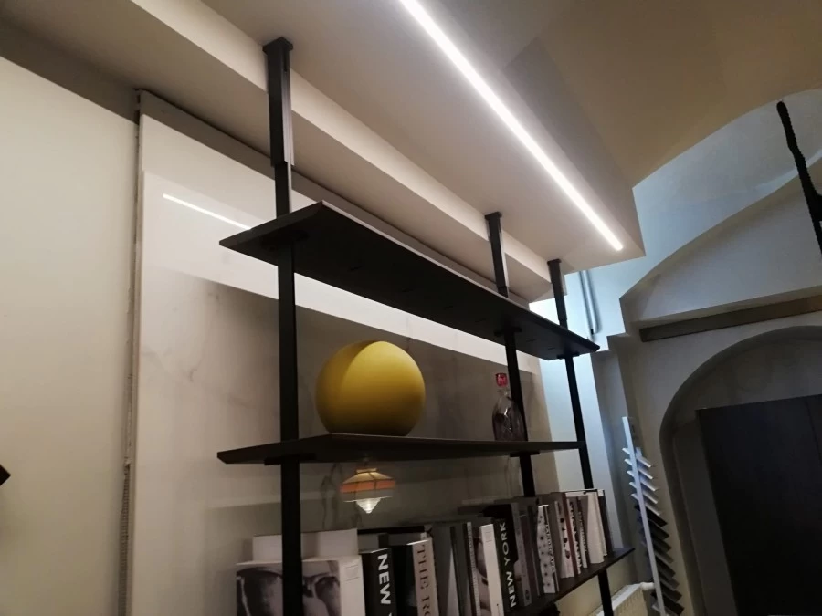 Libreria Cattelan Italia Airport