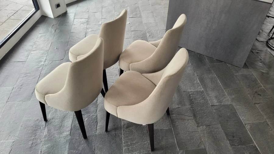 Poltroncina Maxalto Febo ( set 4 sedie )