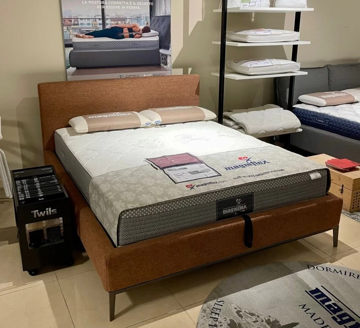 Letto matrimoniale con contenitore Twils Max