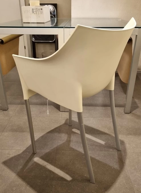 Poltroncina Kartell n° 2  Dr. No outdoor