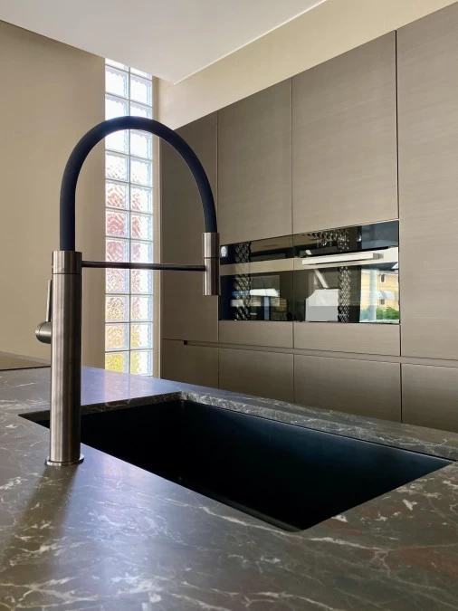 Cucina con Isola Poliform Artex e Phoenix
