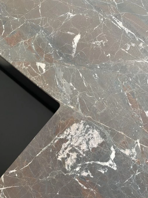 Cucina con Isola Poliform Artex e Phoenix