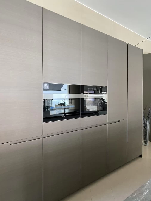 Cucina con Isola Poliform Artex e Phoenix