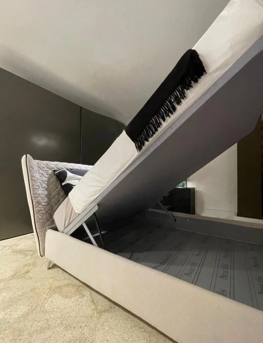 Letto matrimoniale con contenitore Noctis Spa LEONTE