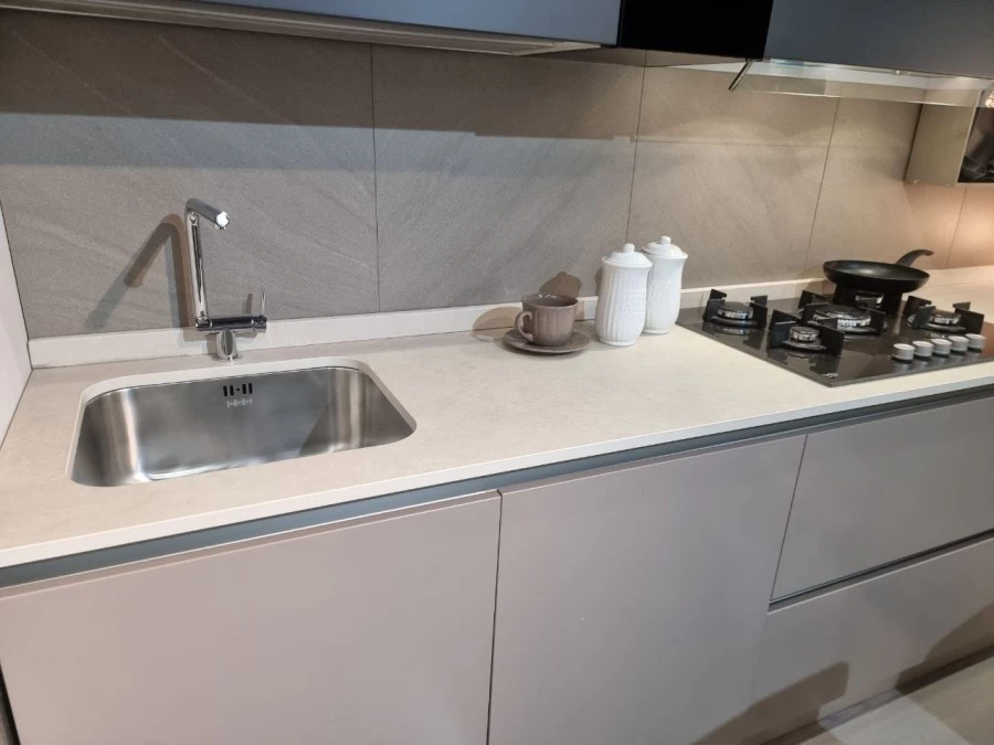 Cucina lineare Mobilturi meeting POP