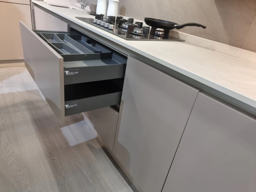 Cucina lineare Mobilturi meeting POP