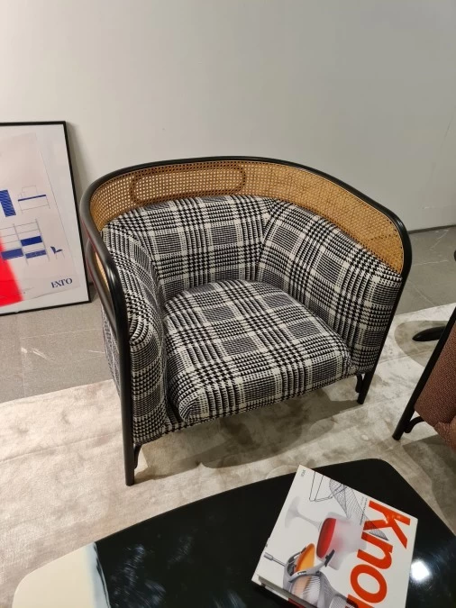 Poltrona Gebrüder Thonet Vienna Targa Lounge