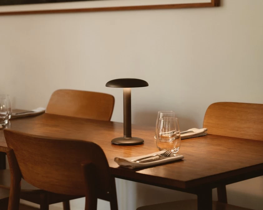 Lampada da tavolo Flos GUSTAVE Residential