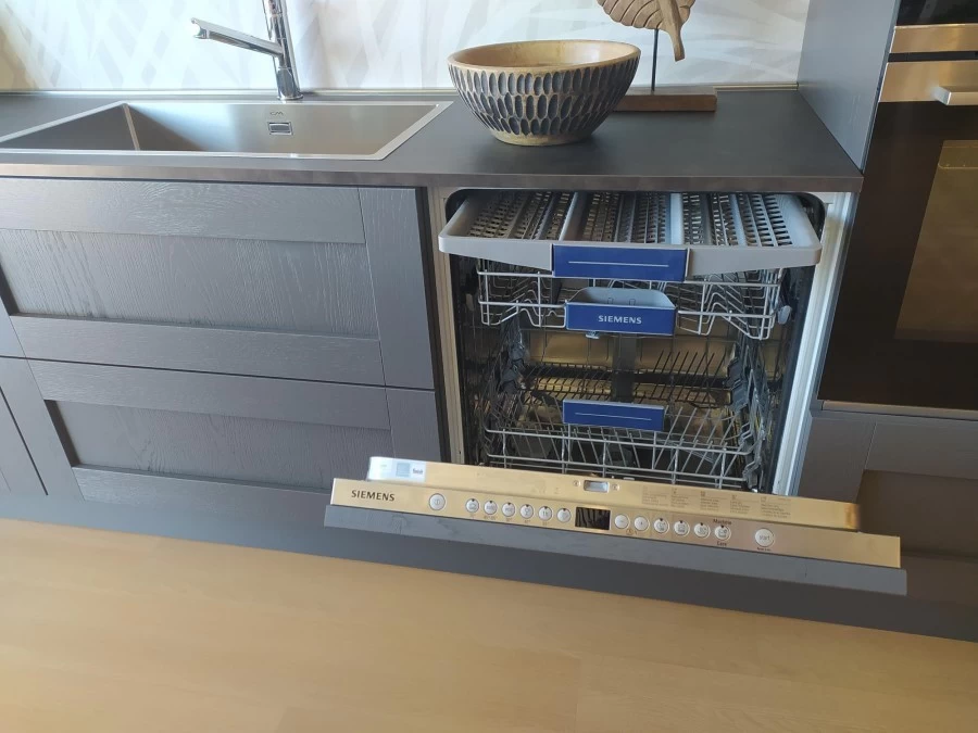 lavastoviglie Siemens con cassetto portaposate