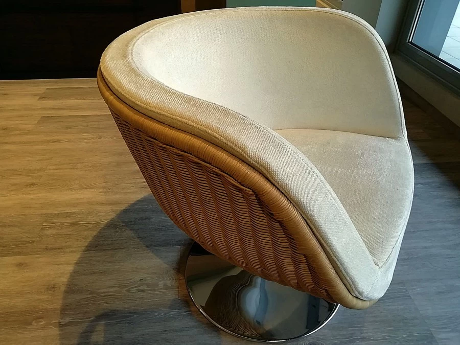 Poltroncina Varaschin Shell