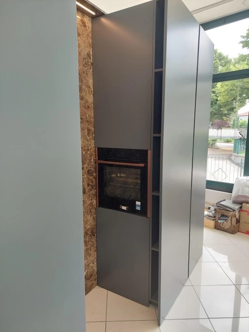 Cucina con Isola Alta Cucine Sistema 22