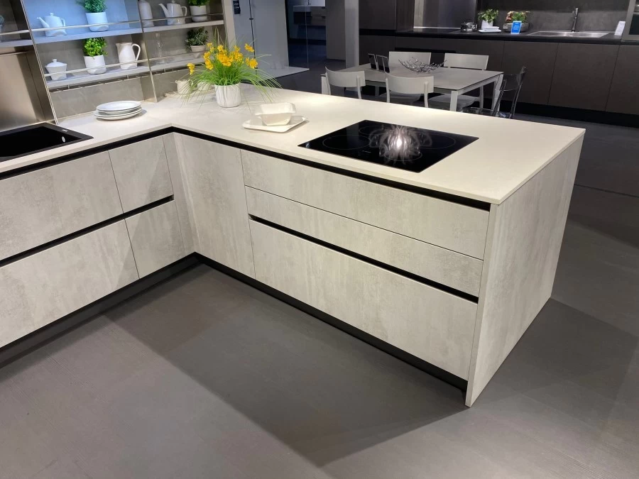 Cucina con penisola Veneta Cucine Oyster Dek Pro